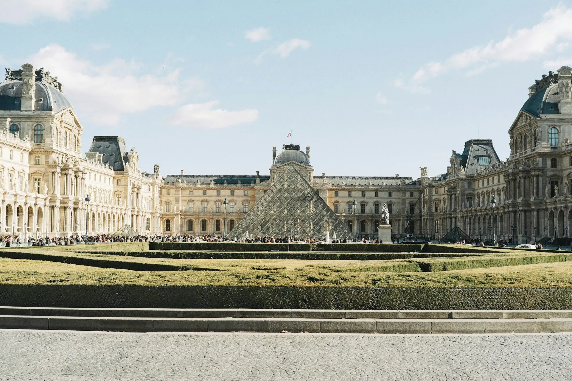 Louvre Museum Skip-the-Line Guided Tour