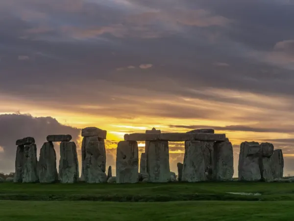 Stonehenge, Windsor Castle & Bath Day Trip
