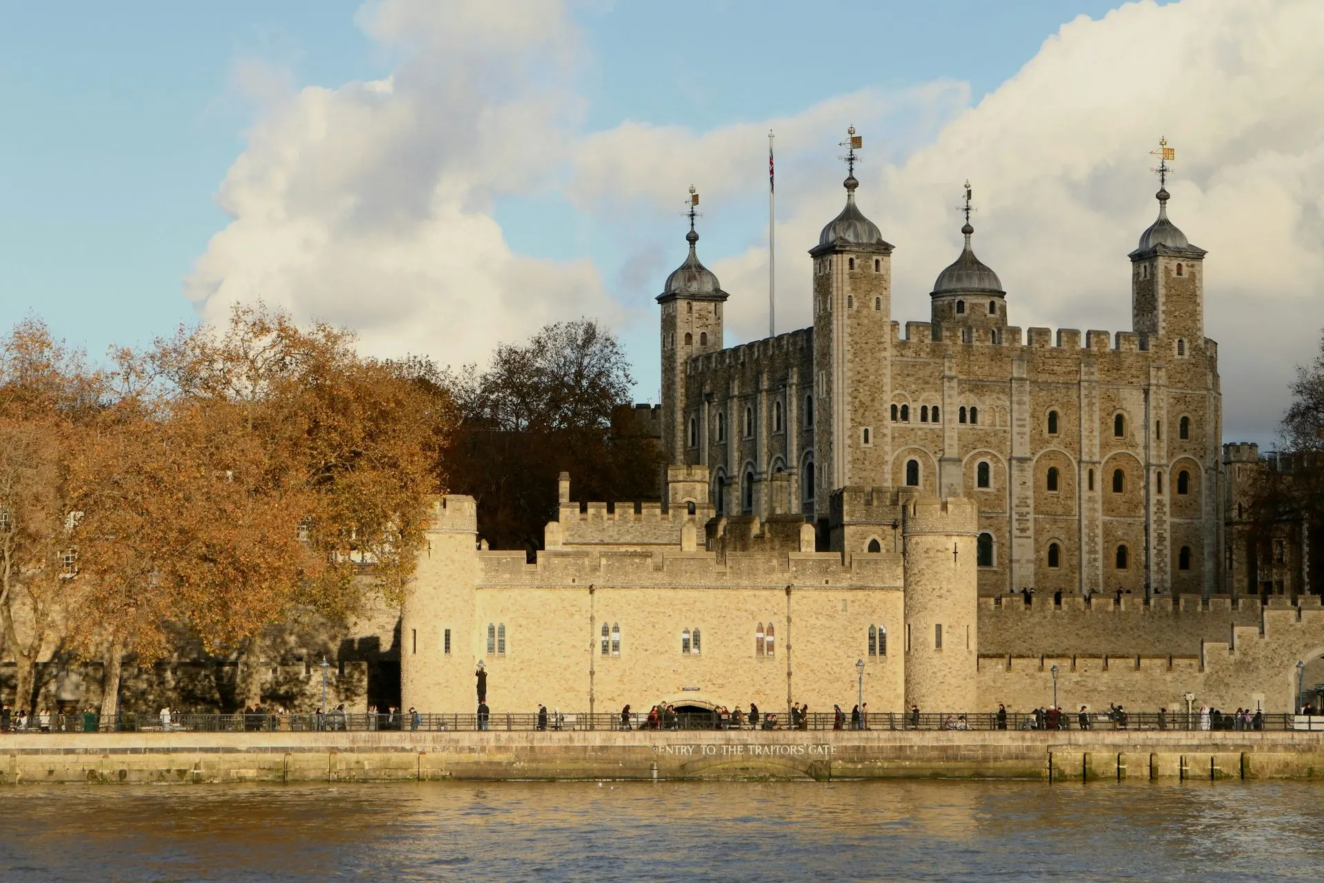 Tower of London & Crown Jewels Early Access